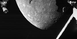 La Missió BepiColombo fotografia la superfície de Mercuri