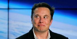Elon Musk rep ofertes després d'assegurar que no ha tingut relacions íntimes en molt de temps