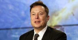 Elon Musk podria crear la seva pròpia xarxa social X.com a l'estil de Twitter