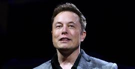 Elon Musk perd gairebé la meitat de la seva fortuna, però continua sent el més ric del món