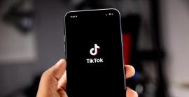 La Comissió Europea amenaça amb prohibir TikTok si no compleix les lleis europees