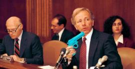 Ha mort Joe Lieberman, el senador que va lluitar contra els videojocs violents als Estats Units